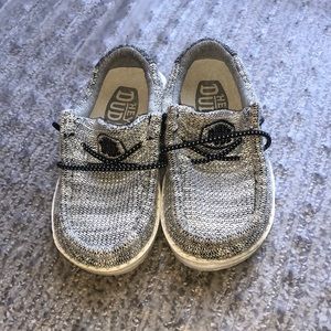 Toddler Size 7 Grey HeyDudes